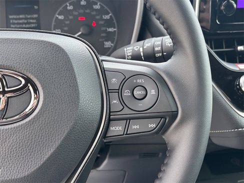 New 2026 Toyota Corolla SE w/ Carpet Mat Package (TMS) image 16