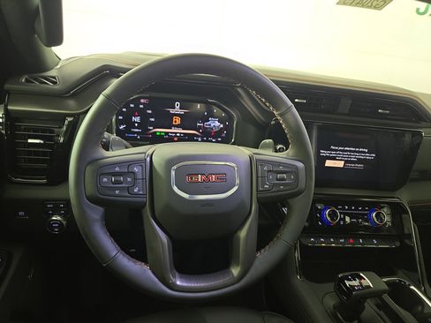Certified 2026 GMC Sierra 1500 AT4 w/ AT4 Premium Package AWD/4WD image 14