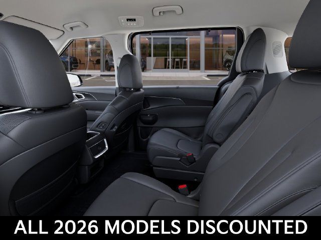 New 2027 Kia Carnival EX FWD image 18