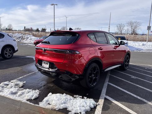 New 2026 Alfa Romeo Tonale Sprint w/ Red Premium Package image 7