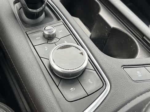 Certified 2024 Cadillac XT6 Premium Luxury image 36