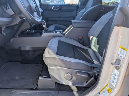 New 2025 Ford Bronco Big Bend image 8