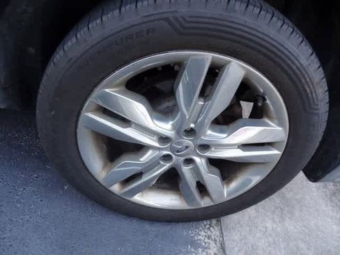 Used 2013 Ford Edge Limited image 18