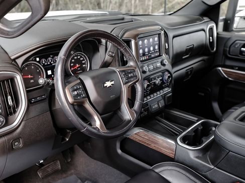 Certified 2022 Chevrolet Silverado 2500 High Country image 15