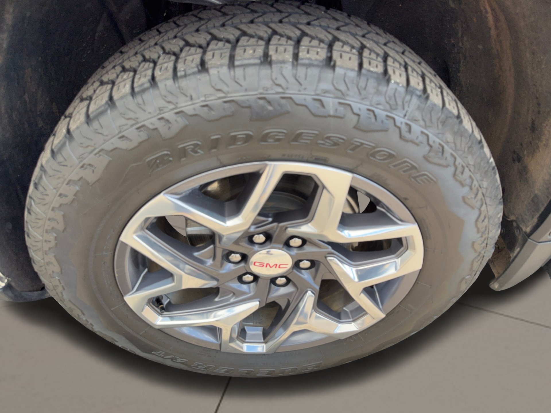 Used 2026 GMC Sierra 1500 SLT w/ SLT Premium Package AWD/4WD image 10