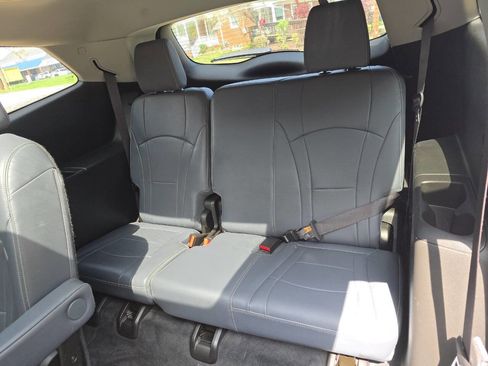 Used 2019 Buick Enclave Essence w/ Trailering Package, 5000 lbs. AWD/4WD image 11