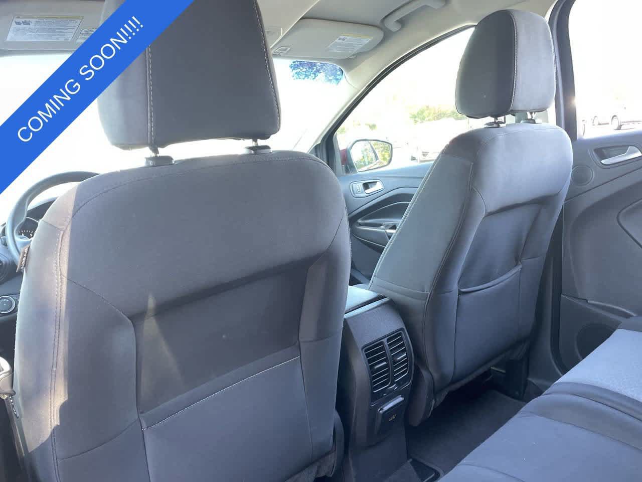 Used 2017 Ford Escape SE w/ Equipment Group 201A AWD/4WD image 19
