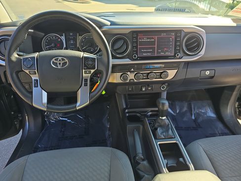 Used 2021 Toyota Tacoma SR5 image 22