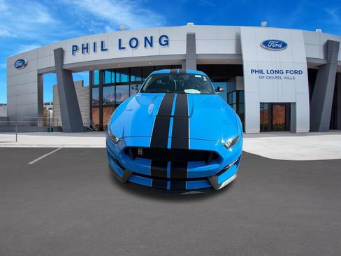 Used 2017 Ford Mustang Shelby GT350 RWD image 9
