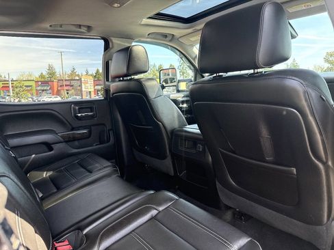 Used 2015 GMC Sierra 3500 Denali image 27