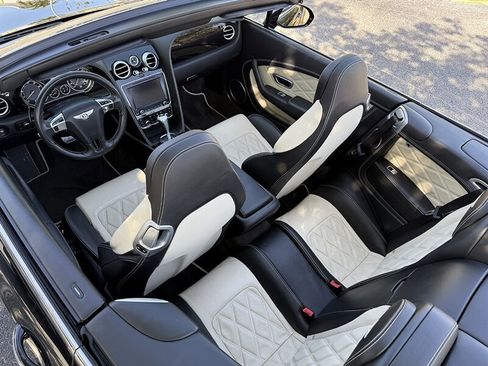 Used 2014 Bentley Continental GT V8 S image 26