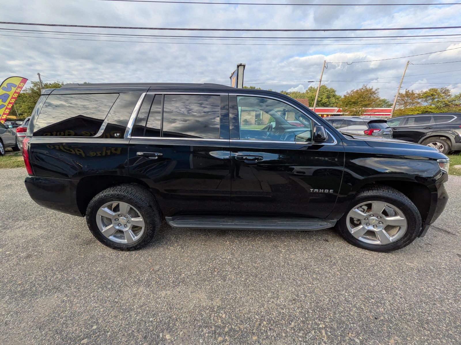 Used 2017 Chevrolet Tahoe LT AWD/4WD image 7