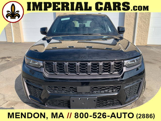 New 2026 Jeep Grand Cherokee Altitude AWD/4WD image 4