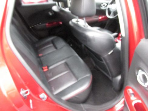 Used 2012 Nissan Juke SL image 24
