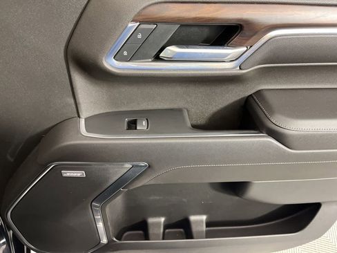 Used 2022 GMC Sierra 1500 SLT w/ SLT Premium Plus Package image 12