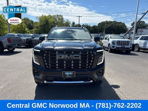 New 2026 GMC Yukon Denali Ultimate AWD/4WD image 9