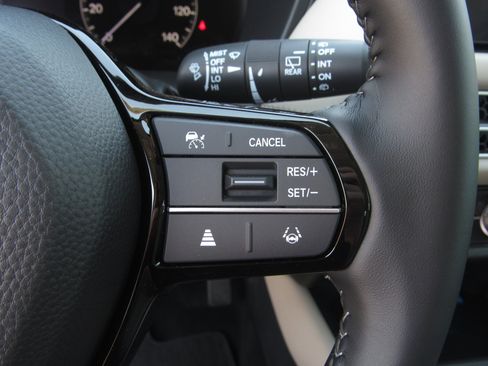 New 2026 Honda HR-V EX-L image 23