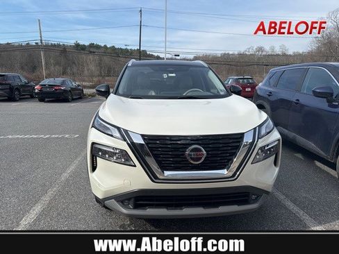 Used 2021 Nissan Rogue SL w/ Premium Package image 1