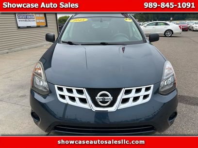 Used 2015 Nissan Rogue S w/ Convenience Package