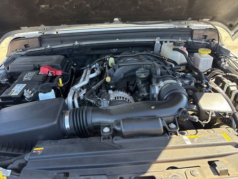 Certified 2023 Jeep Gladiator Overland image 47