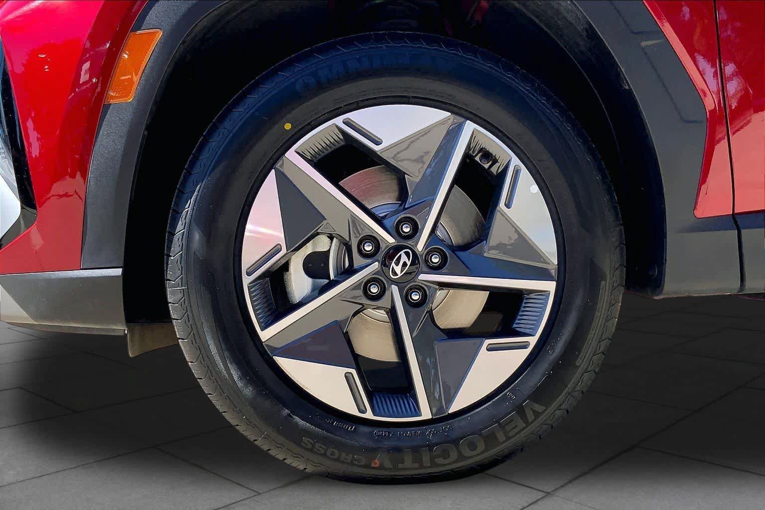 Used 2025 Hyundai Tucson SEL AWD/4WD image 11