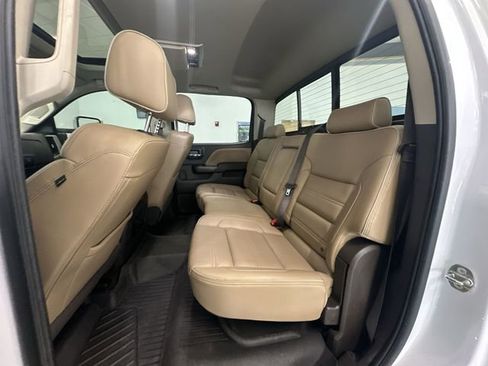 Used 2018 GMC Sierra 2500 Denali image 28
