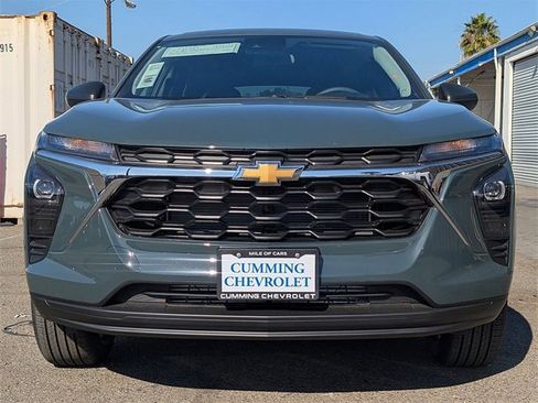 New 2026 Chevrolet Trax LS image 4