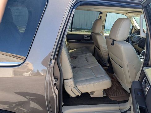 Used 2015 Lincoln Navigator L 2WD w/ Equipment Group 101A Reserve image 35