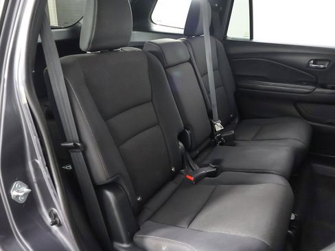 Used 2021 Honda Passport Sport image 30