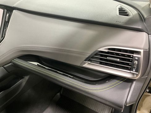 Used 2025 Subaru Outback Onyx Edition AWD/4WD image 15