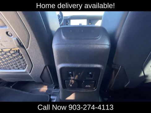 Used 2023 Ford Bronco Badlands image 30