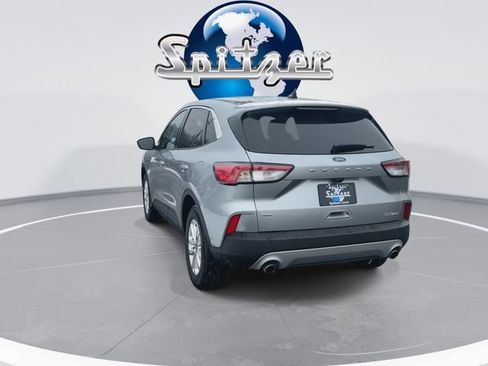 Used 2022 Ford Escape SE w/ Cold Weather Package image 8