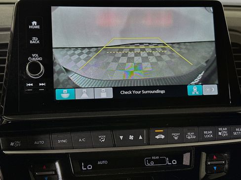 Used 2025 Honda Odyssey Sport-L image 25