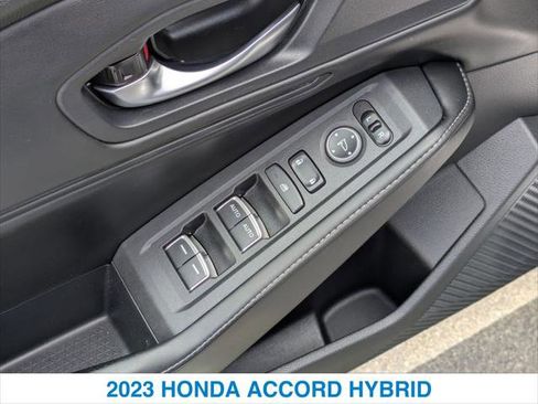 Used 2023 Honda Accord Sport image 13