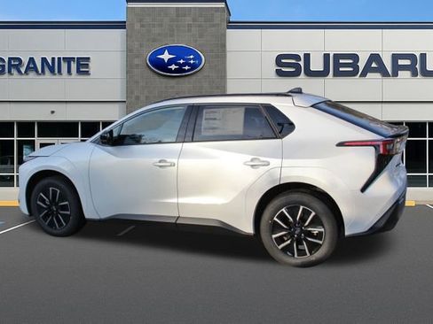 New 2026 Subaru Solterra Premium image 9