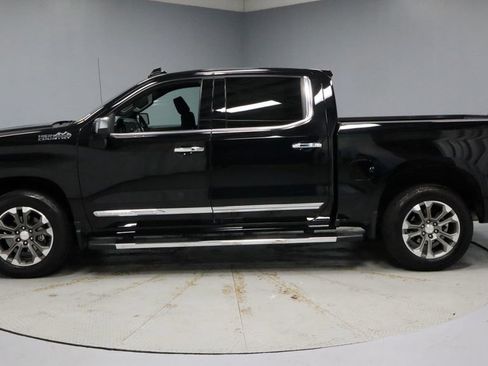 Used 2023 Chevrolet Silverado 1500 High Country w/ Technology Package AWD/4WD image 7