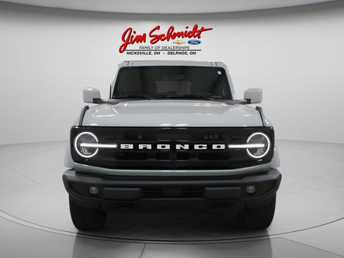 Used 2023 Ford Bronco Outer Banks AWD/4WD image 3