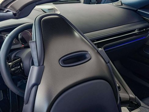 New 2026 Aston Martin DB12 Volante image 41