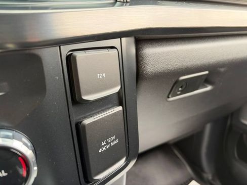 Used 2024 Ford F250 Lariat AWD/4WD image 25