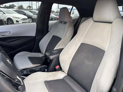 Used 2021 Toyota Corolla SE FWD image 17