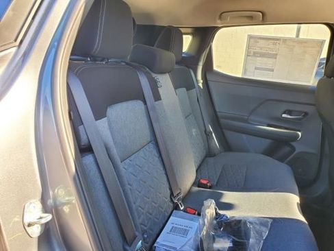 New 2026 Nissan Kicks SV image 15