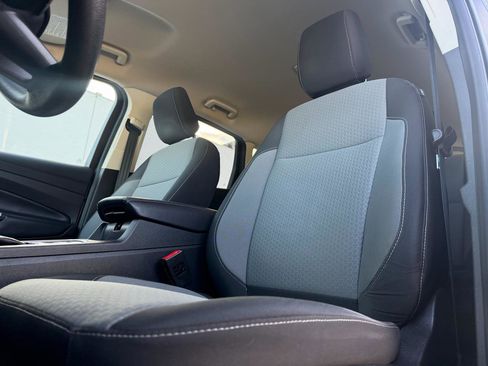 Used 2019 Ford Escape SE image 10