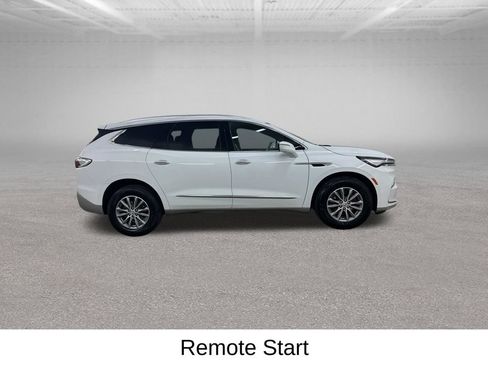 Used 2023 Buick Enclave Premium AWD/4WD image 16