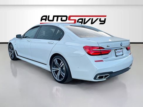 Used 2016 BMW 740i RWD image 5