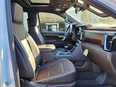 New 2026 GMC Sierra 1500 Denali w/ Denali Reserve Package image 39