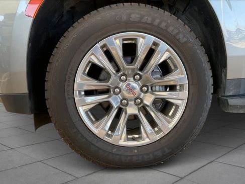 Certified 2023 GMC Yukon Denali image 10