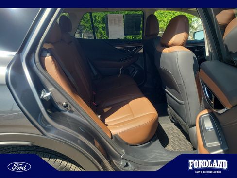 Used 2022 Subaru Outback Touring XT AWD/4WD image 18