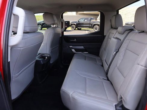Used 2022 Toyota Tundra SR5 w/ Advanced Technology Package AWD/4WD image 8
