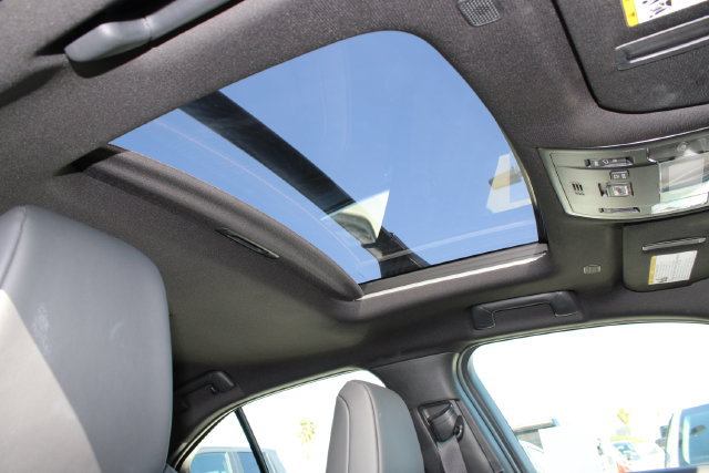 Certified 2024 Lexus UX 250h FWD image 6