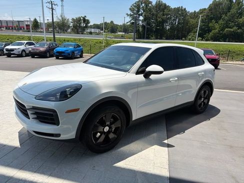 Used 2020 Porsche Cayenne AWD/4WD image 22
